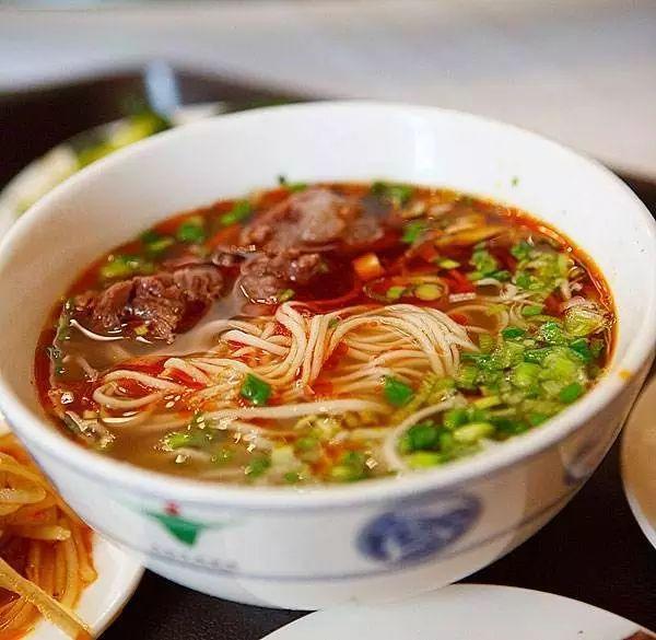 在中国,吃过这60样美食的人生才算完美。