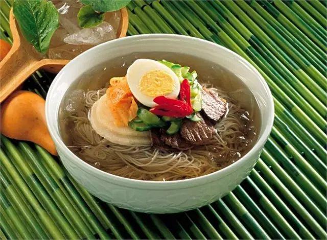 在中国,吃过这60样美食的人生才算完美。