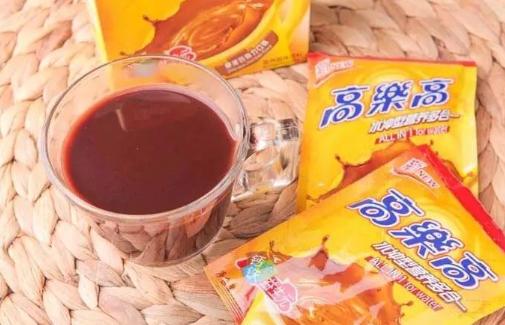 6种“老”饮料,现如今大多消失了,全部喝过的已经老了