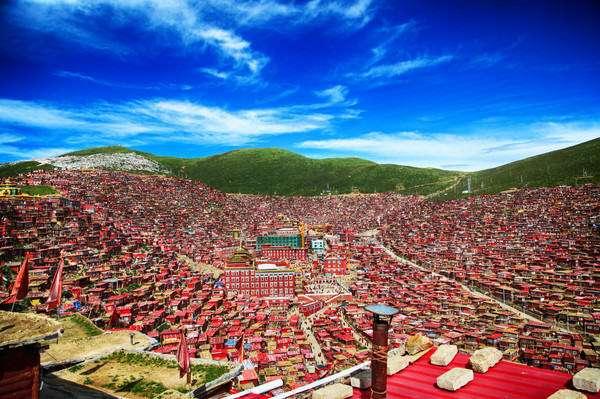 甘南自驾日程路书:成都至色达、年保玉则、扎尕那,住宿海拔明细