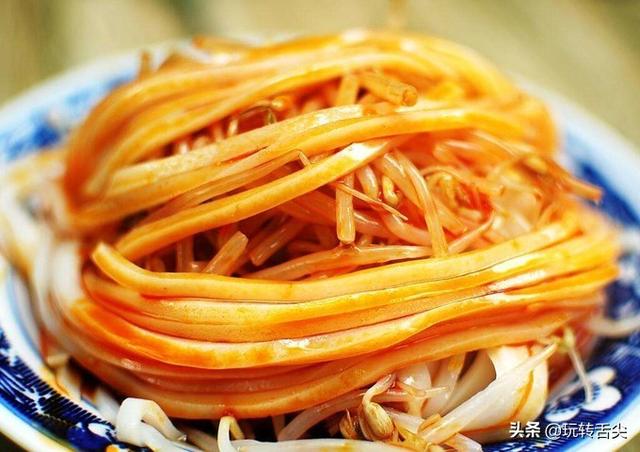 来西安必吃的15种美食,酸菜炒米、粉汤羊血,全吃过的你是王者!