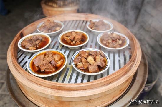来西安必吃的15种美食,酸菜炒米、粉汤羊血,全吃过的你是王者!