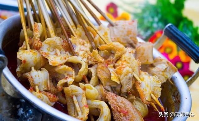 来西安必吃的15种美食,酸菜炒米、粉汤羊血,全吃过的你是王者!