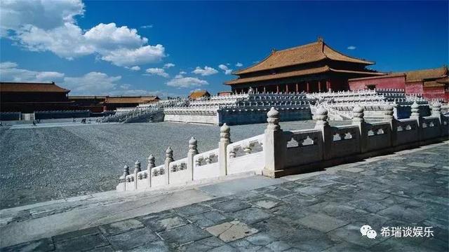 一生中必去的四个旅游景点,都去过才叫完美,你去过几个?