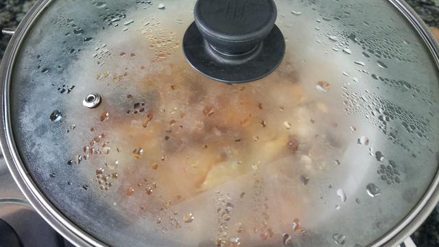 鸡肉不要炒着吃,教你一道广东南乳蒸鸡,简单美味,太香了
