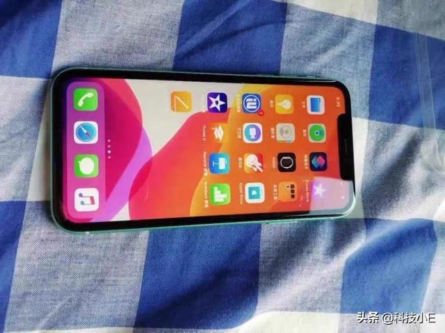 苹果A13+双卡双待,iPhone11开启“降价模式”,跌至4599元