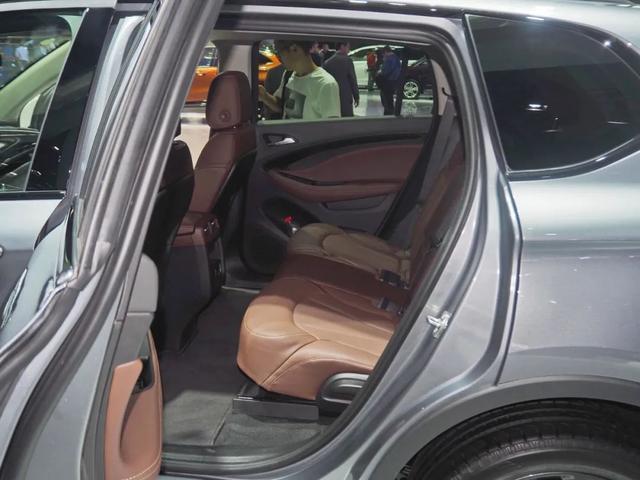 合资中型SUV,大众探岳和别克昂科威该如何选择?
