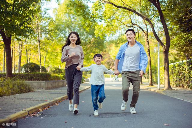 一吃饭就满头大汗?不是排毒,也不是热的,或是这4种原因