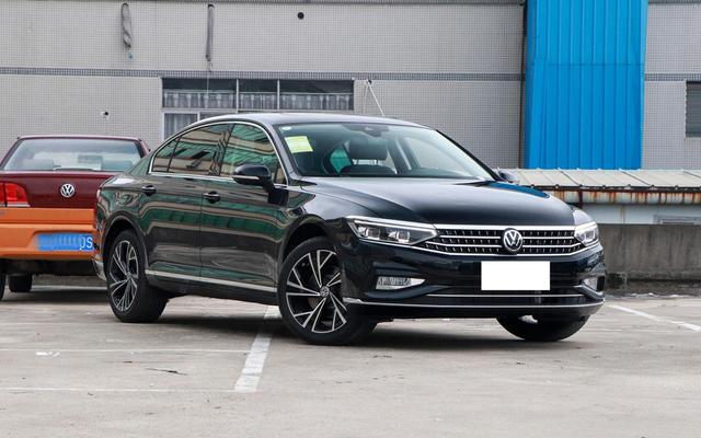 预算只有20万,懂车的都绕不开这3款B级车,第一款4月卖近1.9万辆