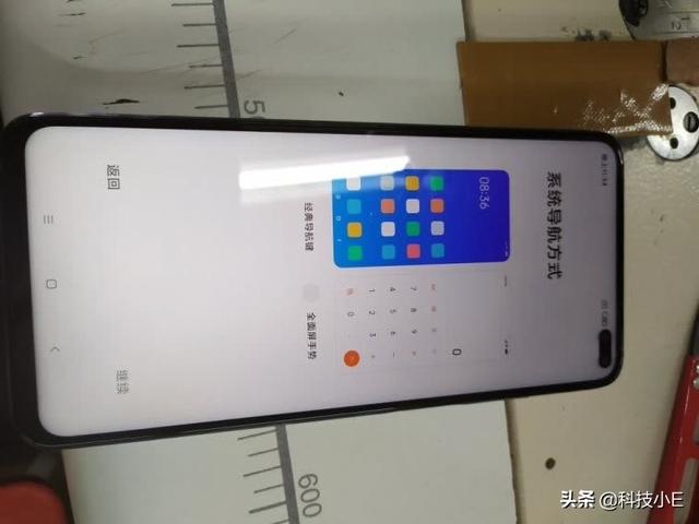 雷军给力十足,最便宜5G手机仅1399元,还有120Hz高刷新率+IMX686