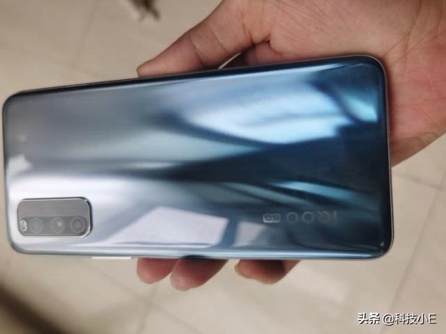 618性价比最高的5G手机,跑分53万+128GB不足两千元,还有144Hz