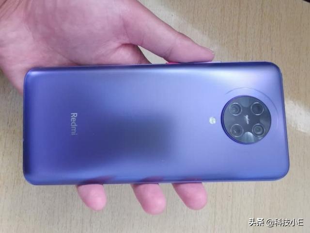卢伟冰亮剑,真全面屏+4700mAh+IMX686,骁龙865旗舰机跌至2799