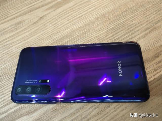 华为清仓4G旗舰,256GB+相机113分+四千电池,从3499跌至2009元