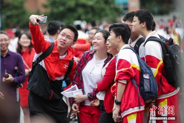 高考倒计时1个月!多地部署考生保障、考试纪律