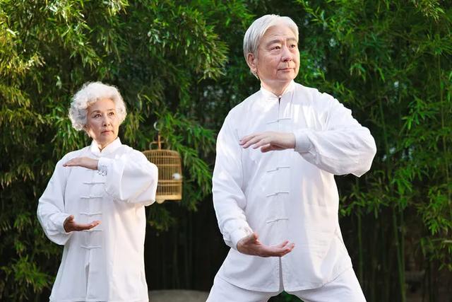 多走路,多喝水,吃维生素,你以为这在是养生?不,这是在折寿