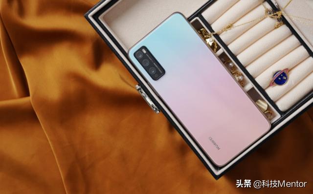 华为打破5G机型最低价记录!1699元的5G手机香么?