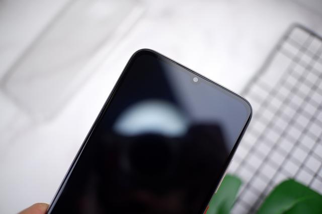 5G手机2299元上市,4520mAh+30倍变焦,网友:终于等到了