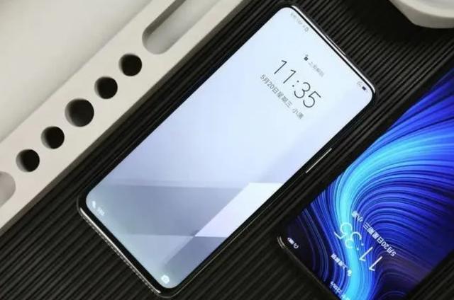 荣耀X10:2000元不到的畅爽5G掌上影院体验