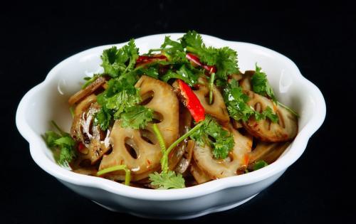 如果你每天都吃香菜会发生什么,你知道吗?