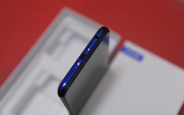 5000mAh+128G大运存,这款中端旗舰仅售999元,太香了