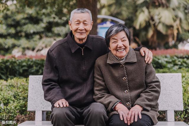 那些坚持素食主义的人,最后都怎么样了,听听营养师怎么说