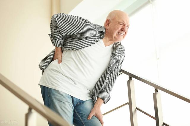 这3类人群是骨质疏松的高发人群!专家教你这样治疗