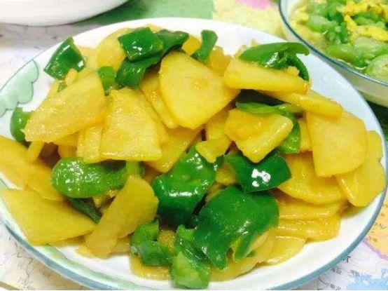 有时间给孩子做几道硬菜,开胃补钙,营养均衡,不用担心孩子挑食