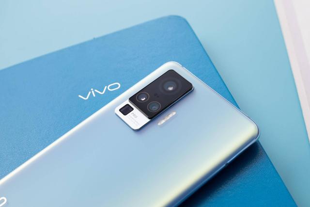 vivo X50 Pro叫板华为P40 Pro,创新微云台设计究竟能否取胜?