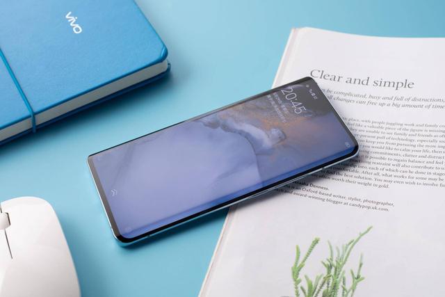 vivo X50 Pro叫板华为P40 Pro,创新微云台设计究竟能否取胜?