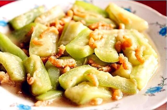 美味家常菜凉拌爽脆木耳,简单下饭,爆炒麻辣鸡让人食欲大开