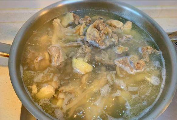 夏天来上一道啤酒鸭,保证你食欲得到满足,还能养生