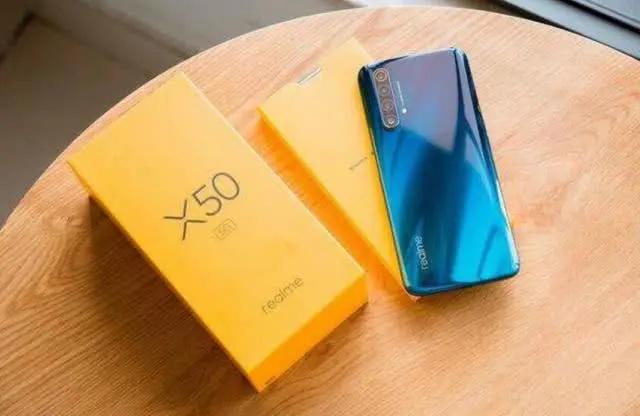 又一款双模5G跌至1399元,120Hz屏+6400万四摄,杨紫代言