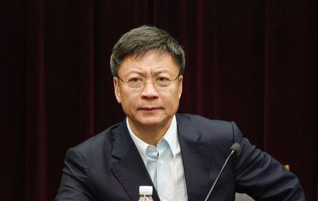 楼市“涨价潮”来袭?国家4字正式回应,地产大佬也释放重要信号