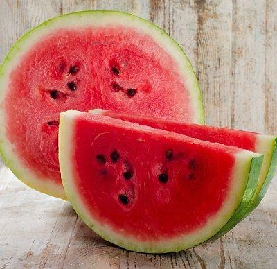炎热的夏天到了,解暑当数西瓜,吃的时候要谨记三个“不要”