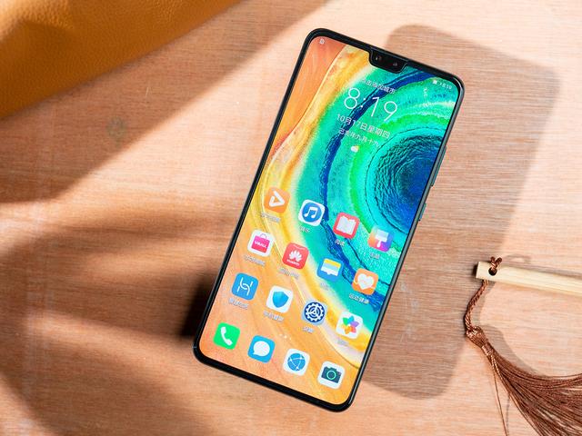 从4299降至2999,华为8+128GB Mate旗舰跌入三千档,你还会考虑吗