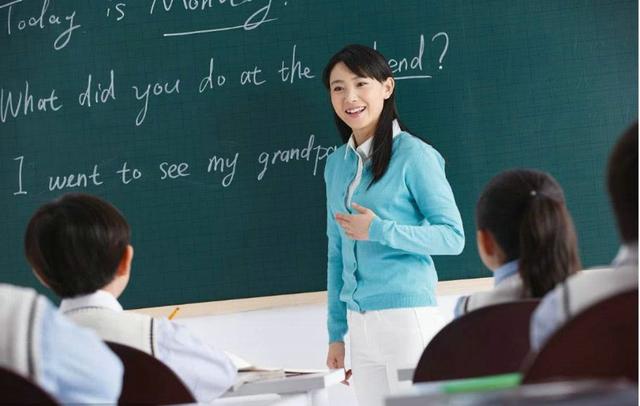 那些成绩优异的孩子，到底是自己学得好，还是老师教得好？