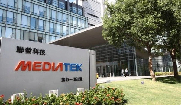 中国芯片巨头趁热打铁,抢下高通5G市场后,开始与英特尔抢生意