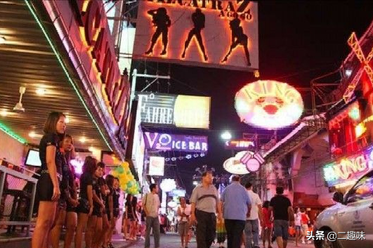揭秘缅甸人的“夜生活”,是富人们的天堂,也是女孩们的“地狱”