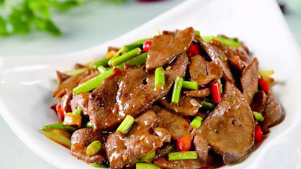 肝不舒服吃什么好?可以吃红薯吗?以下几种食物最好少吃