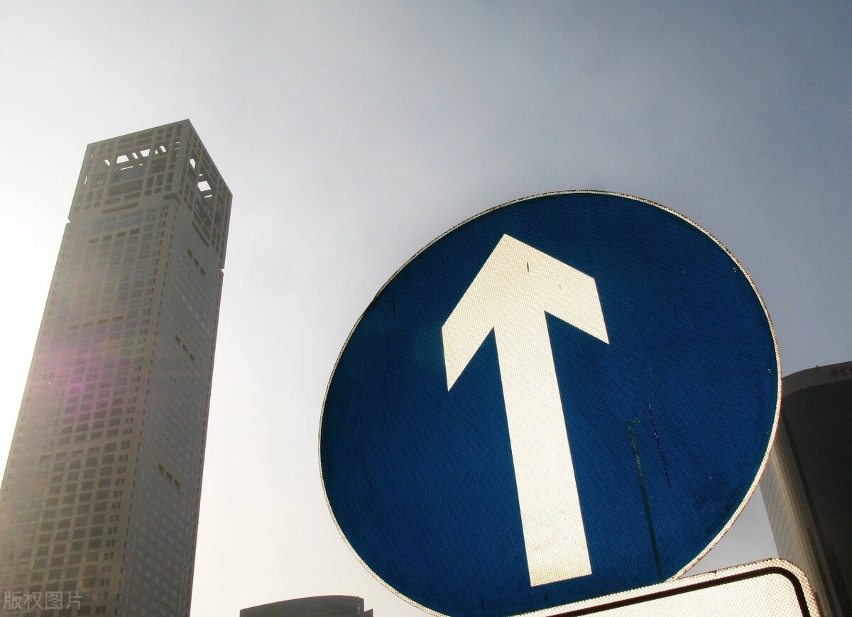 “疯狂”的楼市,疑点重重!「行情启动」还是「拉高出货」?