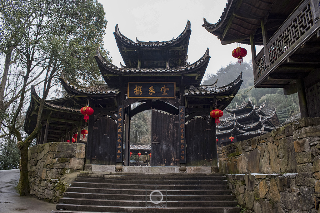 藏在湘西大山的古村，土家族文化的“孤岛”，唐代传承千年不断