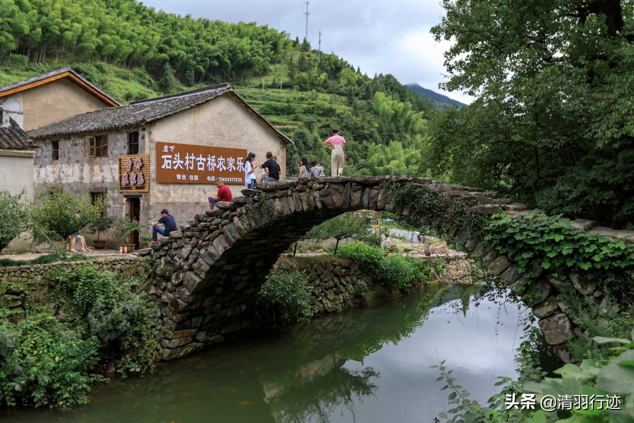 浙江一座600年的石头村,建筑全是石头垒砌,古朴静谧游客不多