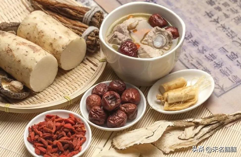 科学证明:这2种食物一起吃,能缓解老年痴呆症状