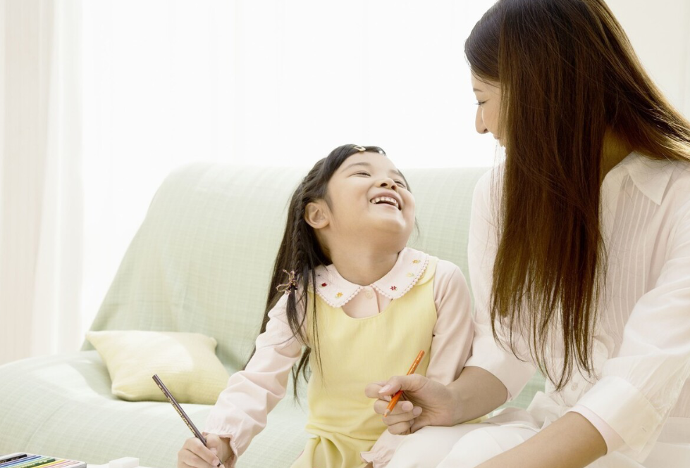 白岩松:情商比智商更重要,家长常唠叨这3句话,孩子情商低不了