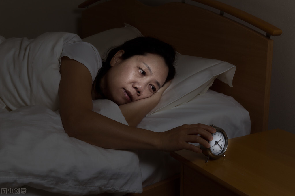 肝不好的人,睡眠时有4种迹象,占1个,要注意养肝