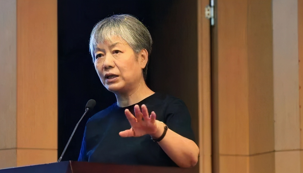 李玫瑾坦言:爱顶嘴和从不顶嘴的孩子,长大后性格差异会很大