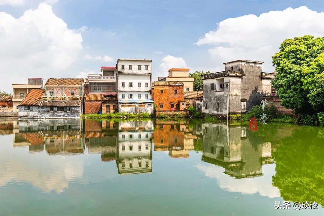一个玄机重重的“八卦村”,竟用屋墙来做村庄围墙,小偷都会迷路