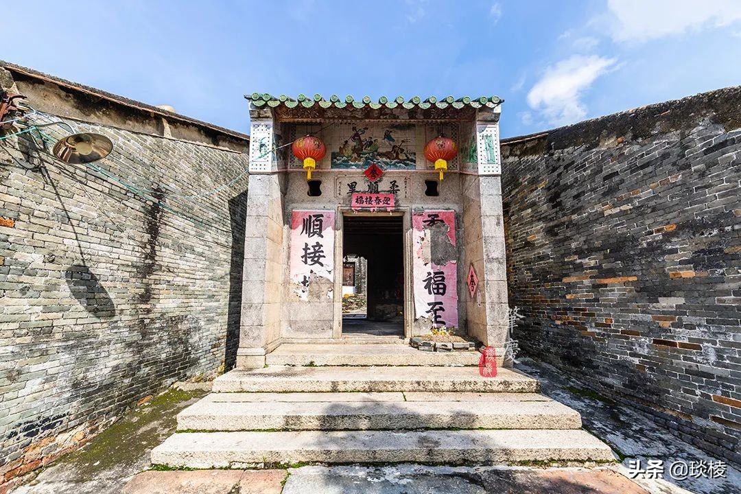 一个玄机重重的“八卦村”,竟用屋墙来做村庄围墙,小偷都会迷路