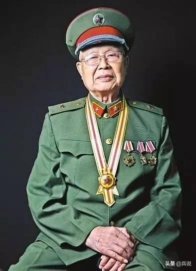 苏联在珍宝岛吃大亏,核弹报复箭在弦上,为何突然取消?