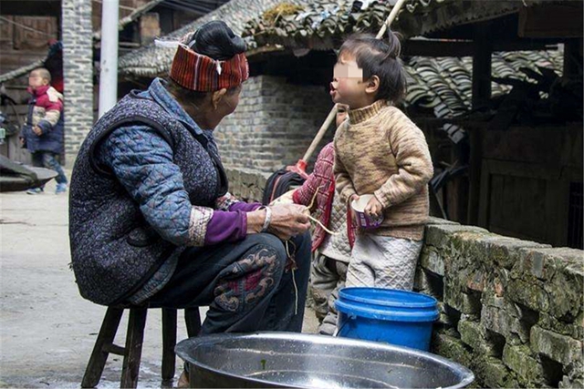 身上有三个“特点”的孩子,长大后可能会不孝,愿你家娃一个不占